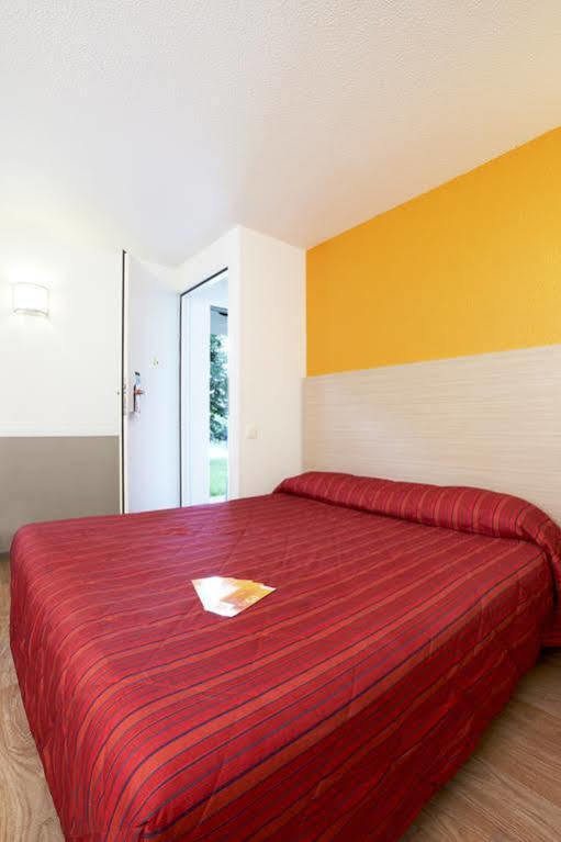Hotel Du Parc - Chantepie Esterno foto